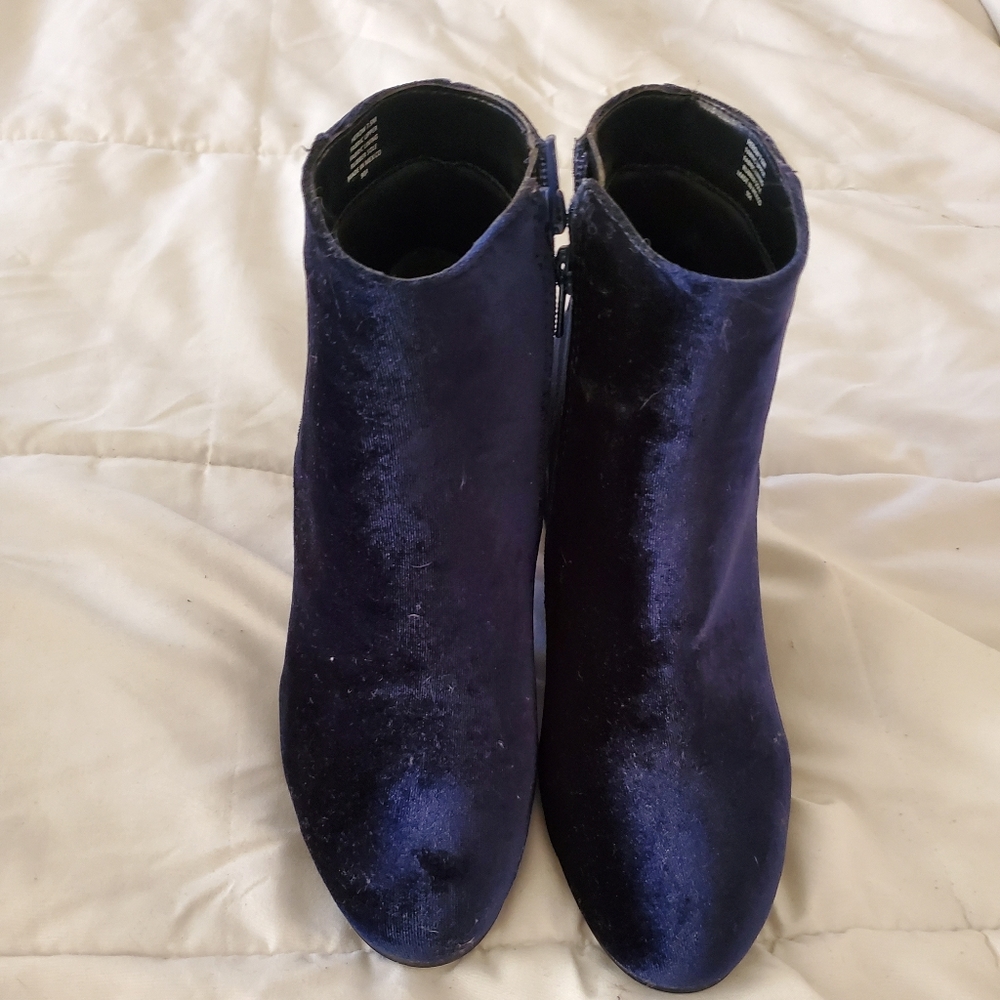 Steve Madden Booties